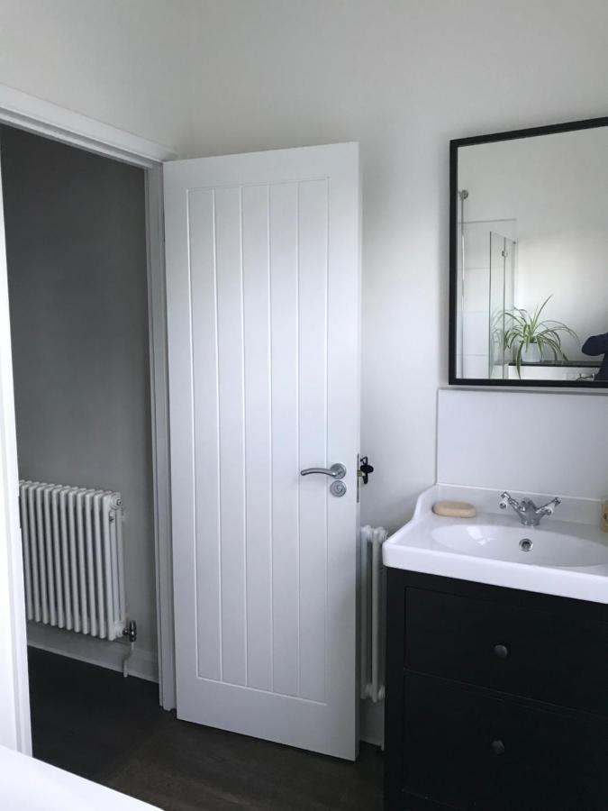 Regent Road Annexe Apartment Surbiton Bagian luar foto